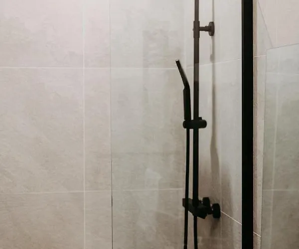 Modernes, Stilvolles Eingerichtetes Loft *